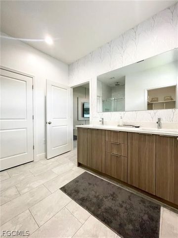 5028 W Tradewinds CIR, Labelle, FL 33935