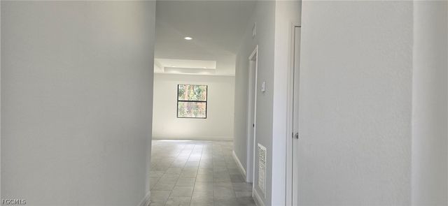 5028 W Tradewinds CIR, Labelle, FL 33935