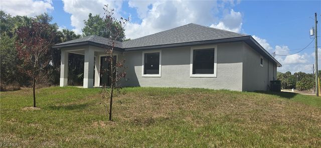 5028 W Tradewinds CIR, Labelle, FL 33935