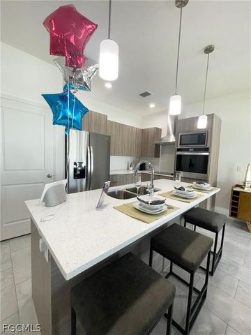 5028 W Tradewinds CIR, Labelle, FL 33935