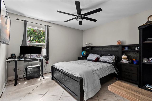 1560 Yachtman Place, Wellington, FL 33414