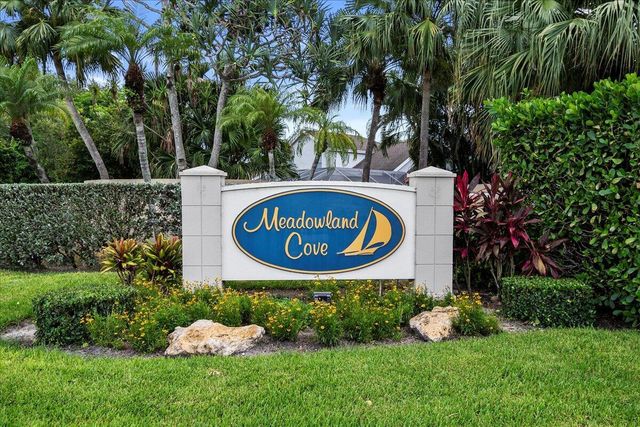1560 Yachtman Place, Wellington, FL 33414