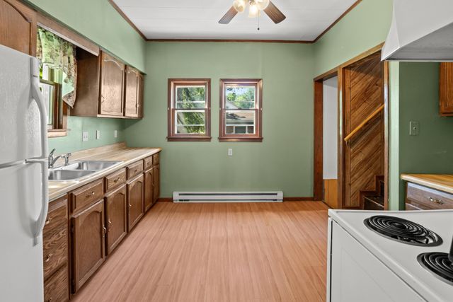 410 9 Avenue S, Fargo, ND 58103