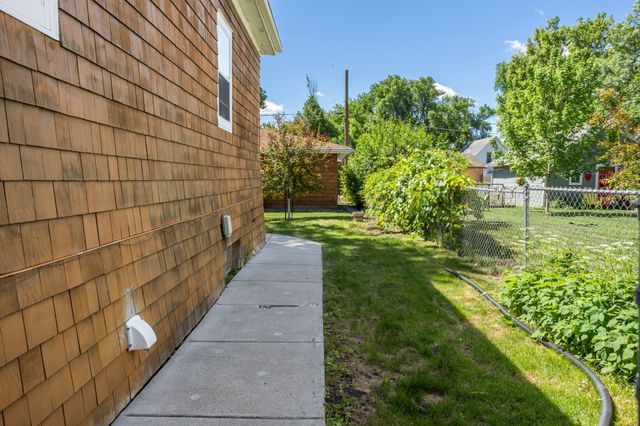410 9 Avenue S, Fargo, ND 58103