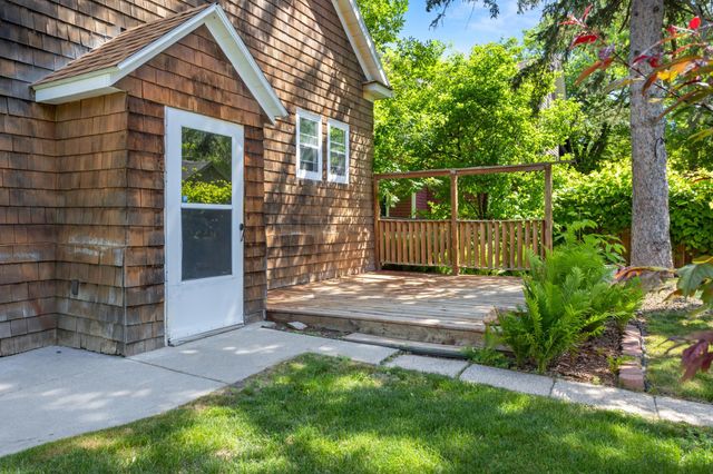 410 9 Avenue S, Fargo, ND 58103