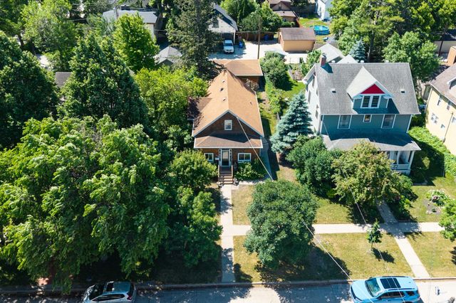 410 9 Avenue S, Fargo, ND 58103