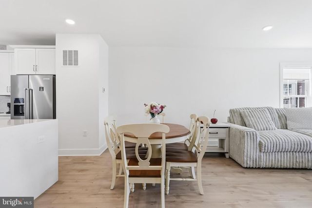 10817 CEDAR AVE, Fairfax, VA 22030