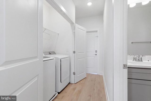 10817 CEDAR AVE, Fairfax, VA 22030