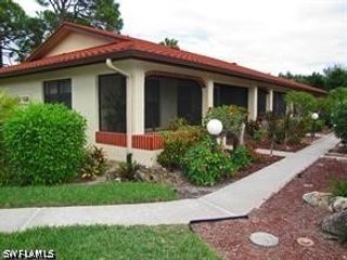 2074 Pine Isle LN 2074, Naples, FL 34112