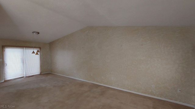 3241 Saint Charles Drive, Steubenville, OH 43952