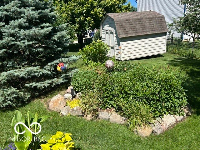 6728 Ennis Way, Indianapolis, IN 46237