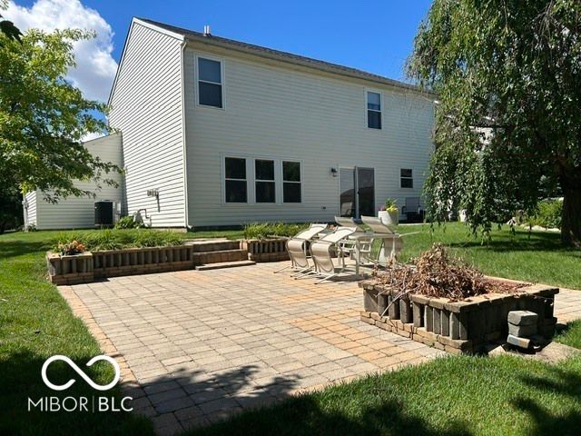 6728 Ennis Way, Indianapolis, IN 46237