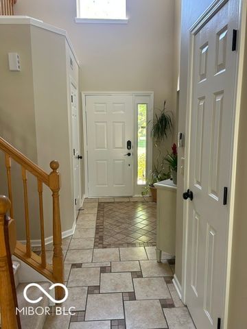 6728 Ennis Way, Indianapolis, IN 46237