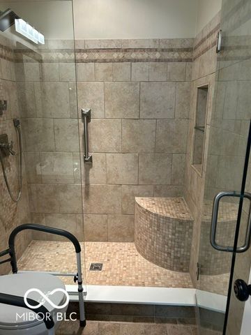 6728 Ennis Way, Indianapolis, IN 46237
