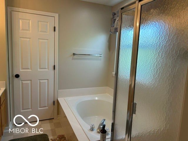 6728 Ennis Way, Indianapolis, IN 46237