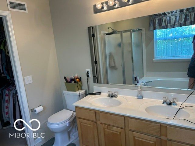 6728 Ennis Way, Indianapolis, IN 46237