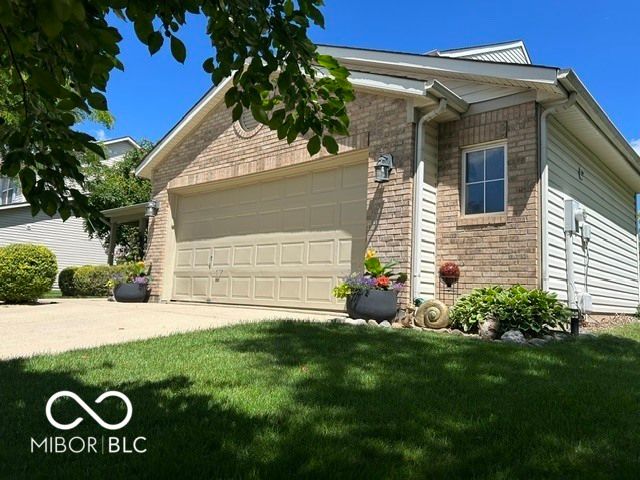 6728 Ennis Way, Indianapolis, IN 46237