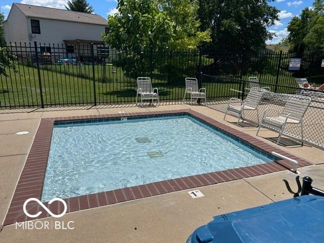 6728 Ennis Way, Indianapolis, IN 46237