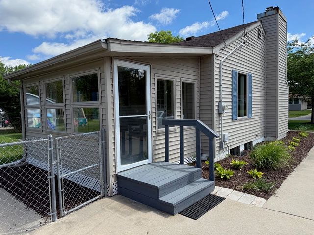 3409 Lancaster Street, Midland, MI 48642
