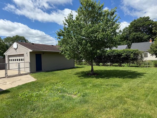 3409 Lancaster Street, Midland, MI 48642