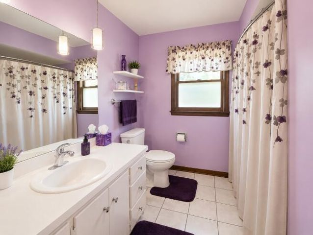 9113 Idlewild Drive, Highland, IN 46322