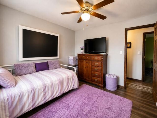 9113 Idlewild Drive, Highland, IN 46322