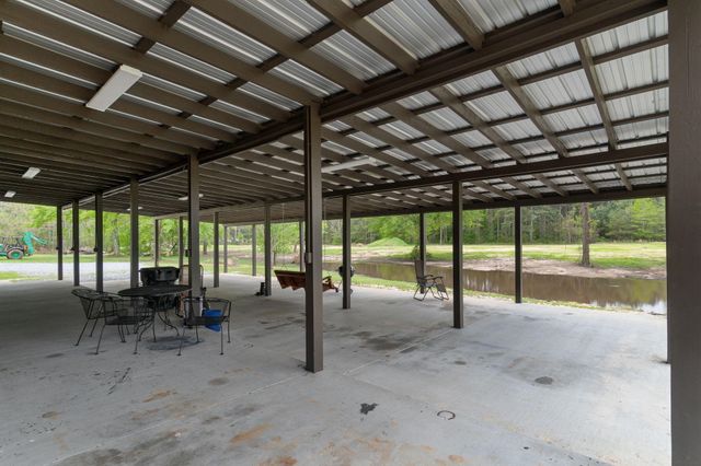 1468 Sanford Rd., Moselle, MS 39459