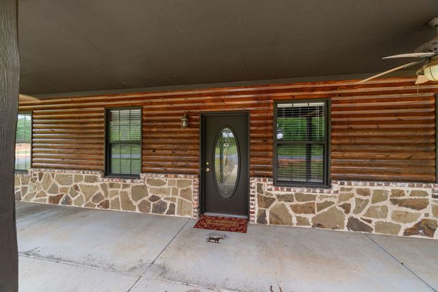 1468 Sanford Rd., Moselle, MS 39459