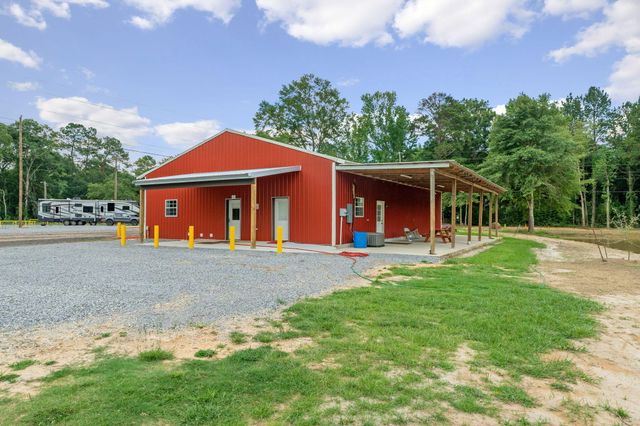 1468 Sanford Rd., Moselle, MS 39459