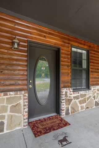 1468 Sanford Rd., Moselle, MS 39459