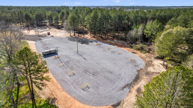 1468 Sanford Rd., Moselle, MS 39459