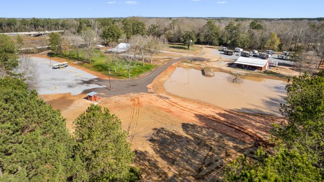 1468 Sanford Rd., Moselle, MS 39459