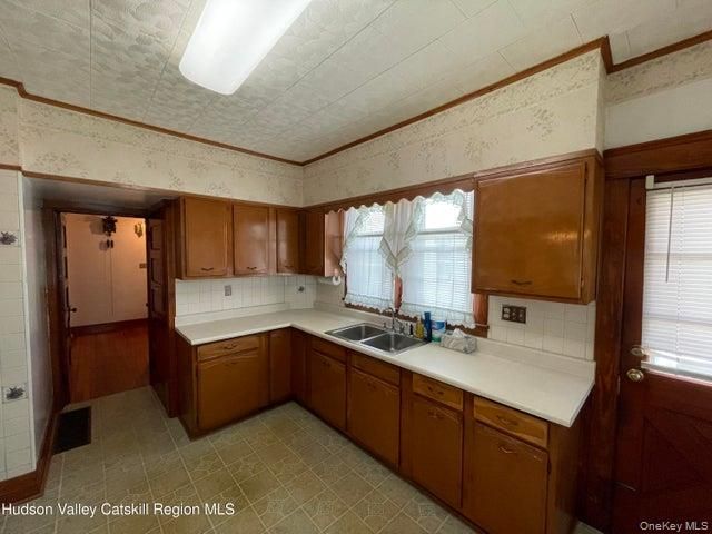 40 Jarrold Street, Kingston, NY 12401