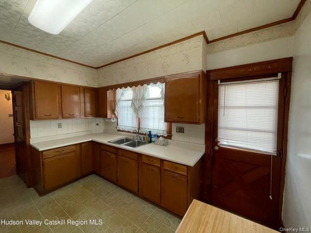 40 Jarrold Street, Kingston, NY 12401