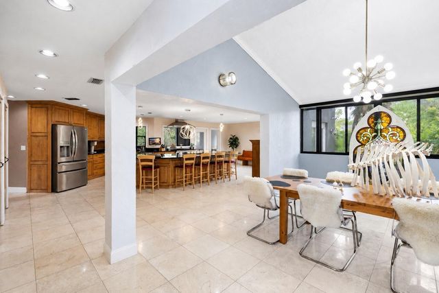 410 MONTROSE AVENUE, Temple Terrace, FL 33617