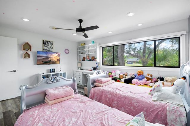 410 MONTROSE AVENUE, Temple Terrace, FL 33617