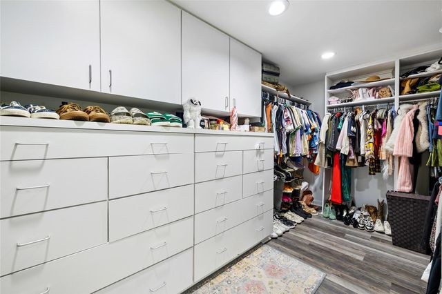 410 MONTROSE AVENUE, Temple Terrace, FL 33617