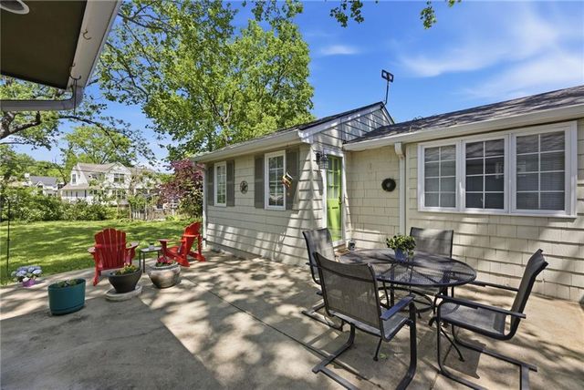 4908 W 71st Street, Prairie Village, KS 66208