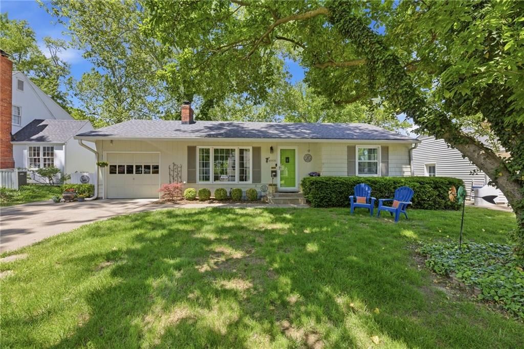 4908 W 71st Street, Prairie Village, KS 66208