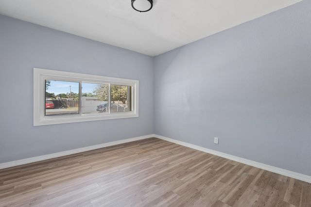 6103 Avenue S, Lubbock, TX 79412