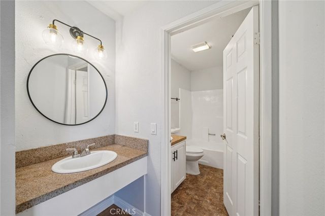 1265 Kendall 221, San Bernardino, CA 92407