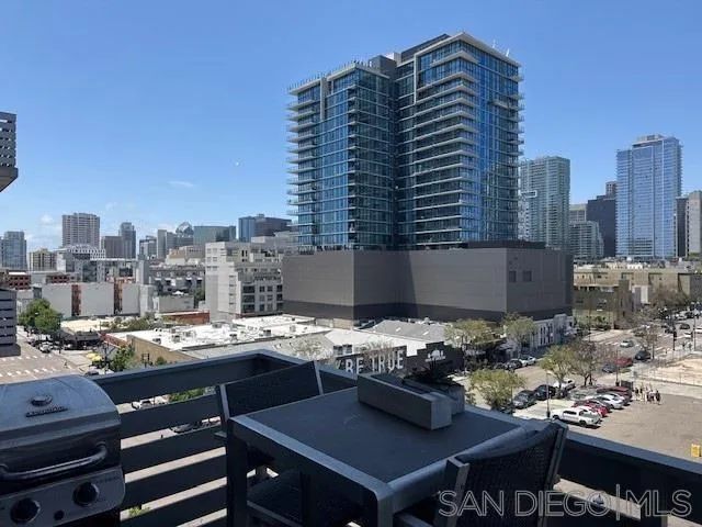 527 10Th Ave 605, San Diego, CA 92101