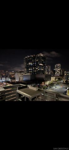 527 10Th Ave 605, San Diego, CA 92101
