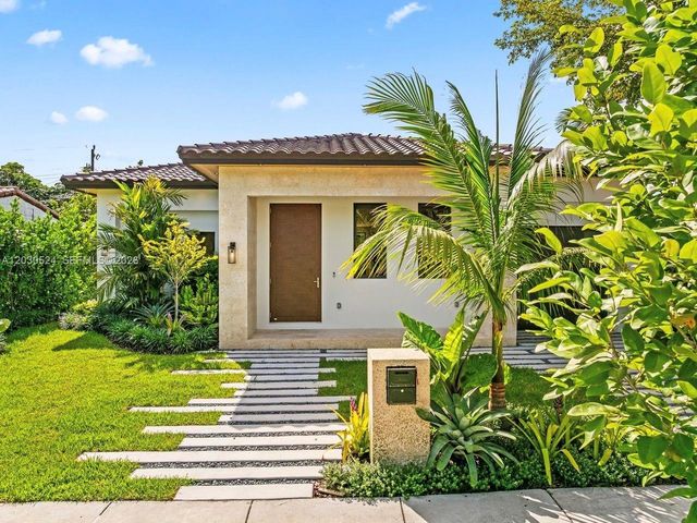 1910 SW 33rd Ave, Miami, FL 33145