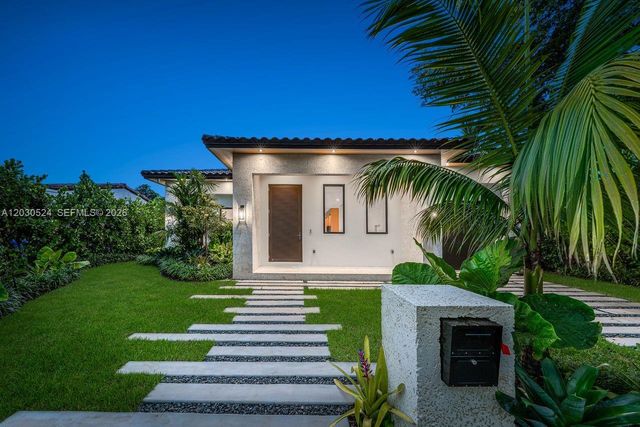 1910 SW 33rd Ave, Miami, FL 33145