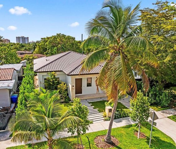 1910 SW 33rd Ave, Miami, FL 33145