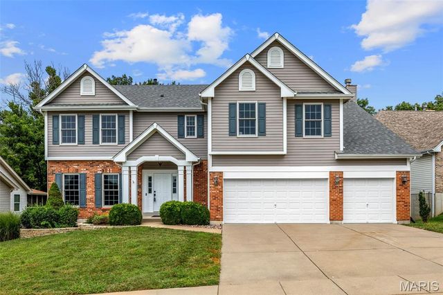 4185 Stonecroft Drive, St Charles, MO 63304