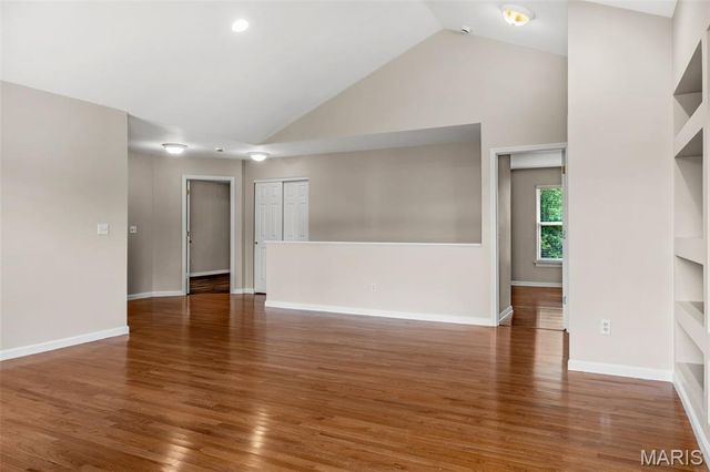 4185 Stonecroft Drive, St Charles, MO 63304