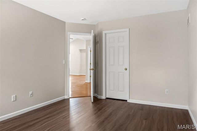 4185 Stonecroft Drive, St Charles, MO 63304