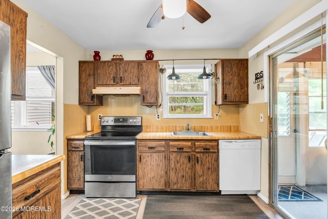 5 Natick Lane 71, Whiting, NJ 08759